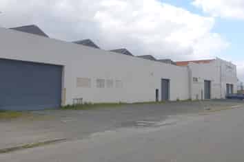 Leasing –bulk warehouse – available now