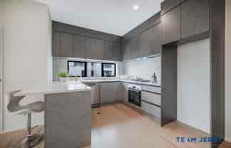  67 Whare Kauri Road, Papakura