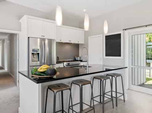 75 Dalmore Way, Acacia Bay