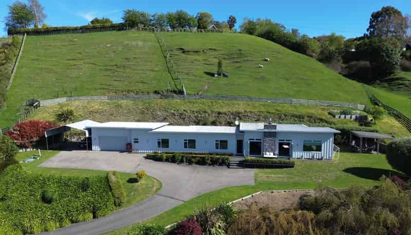 75 Dalmore Way, Acacia Bay