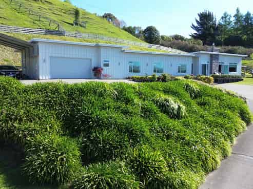 75 Dalmore Way, Acacia Bay