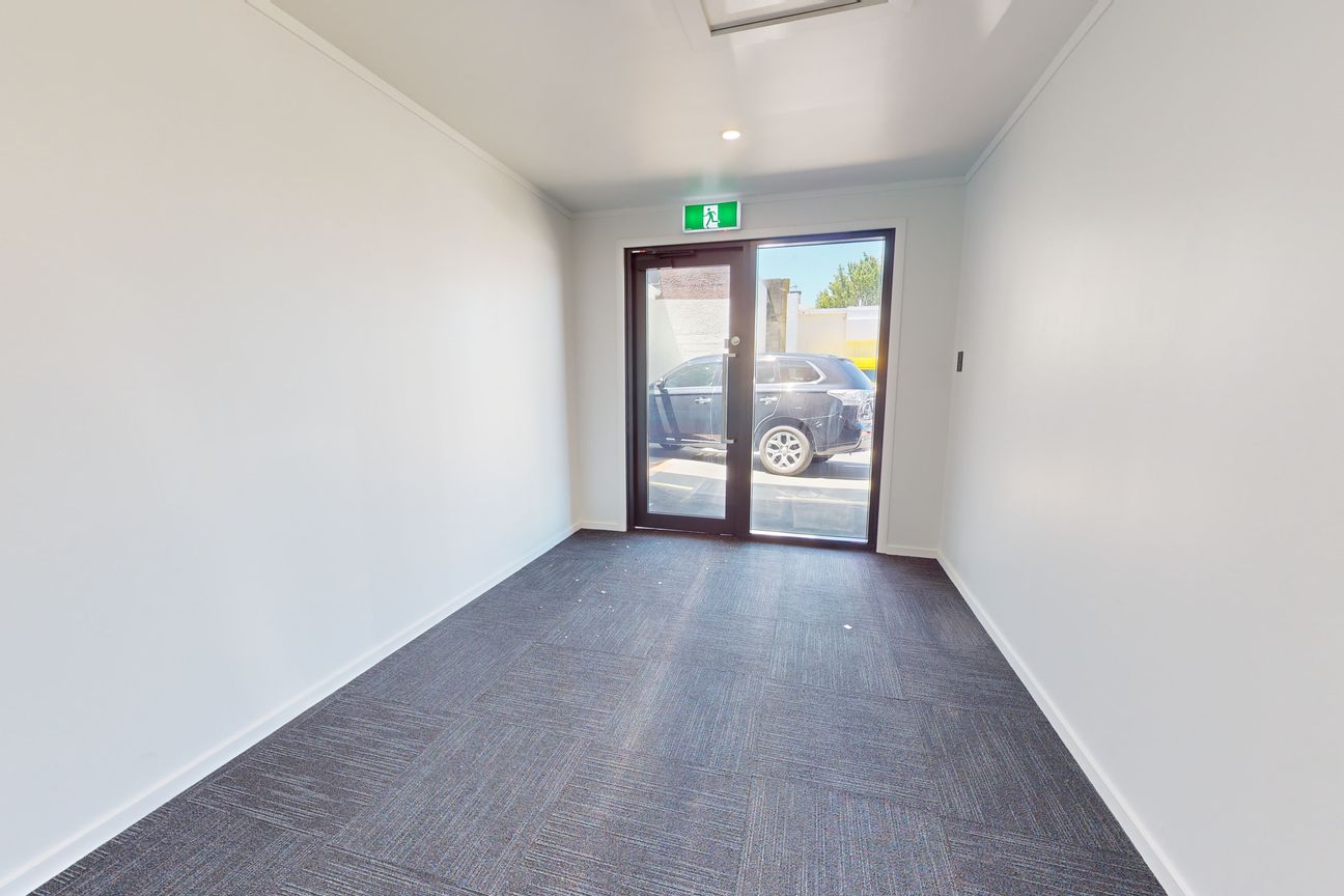 Prime Office/Retail Space in Blenheim Central - Fler