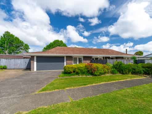 4 Meadowcourt Drive, Manukau