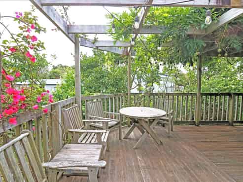 10 Stingray Crescent, Whiritoa