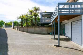 67 Birch Street, Hilltop
