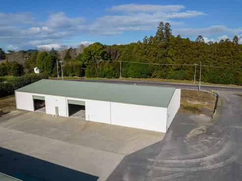 CENTRAL NORTHLAND TRUNK ROAD WAREHOUSE SPACE 