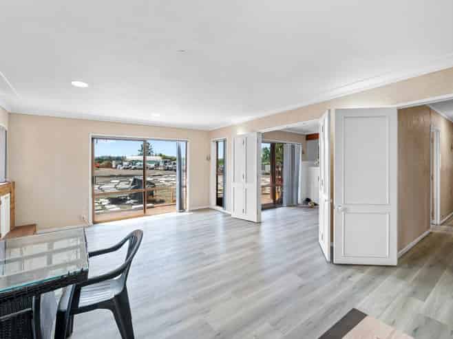 106 Airfield Road, Takanini