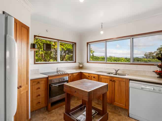62 Plummers Point Road, Whakamarama