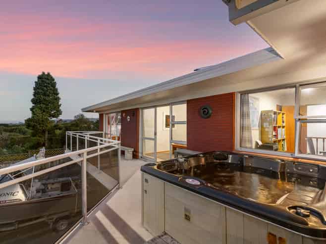 62 Plummers Point Road, Whakamarama