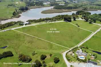 208 Mountain Road, Maungaturoto
