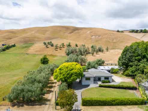 487 Middle Road, Poukawa