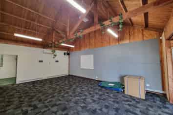 City fringe office, Kaiwharawhara