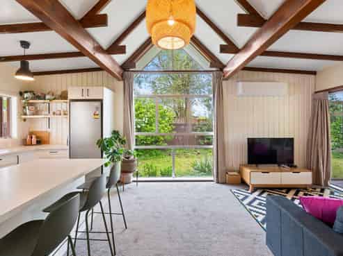 5 Brown Street, Waikouaiti