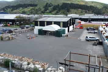 Secure Yard with Warehouse - Close to the Port