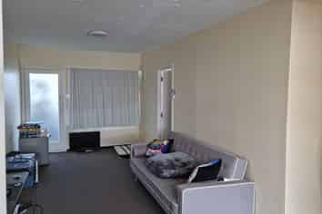 20/327 Adelaide Street, Newtown
