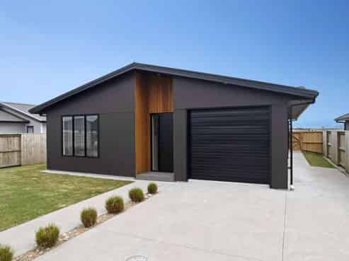18 McWatters Drive, Ngatea