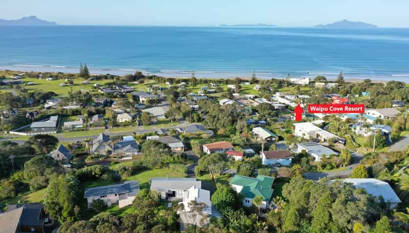 1/891-893 Cove Road, Waipu