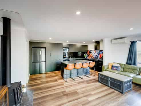 386 Main North Road, Bay View