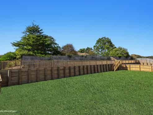 6 Takahe Close, Coastlands