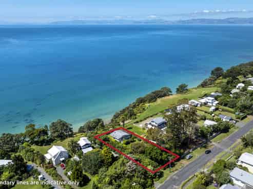 127 Howard Road, Orere Point