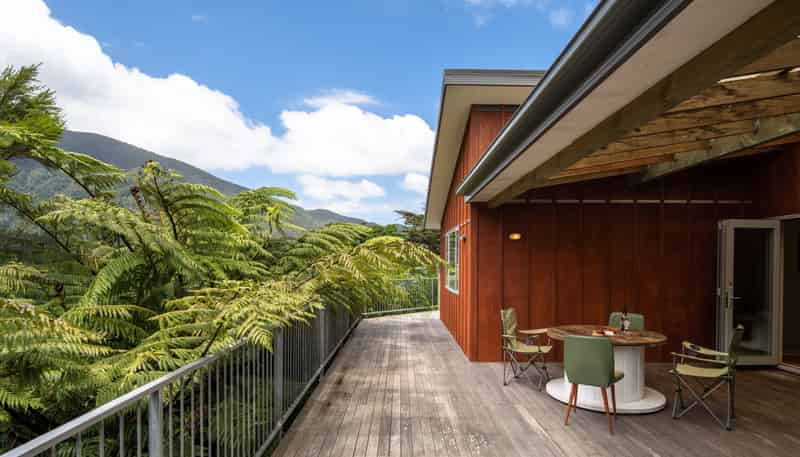  Endeavour Inlet, Admiralty Bay