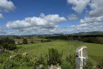  Hetherington Road and Waikokowai Roads, Huntly