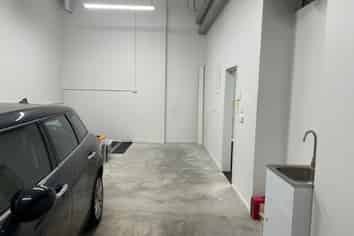 New fit-out with leasing options