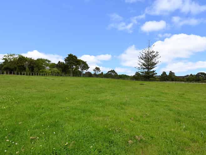  867 Kahikatea Flat Road, Waitoki