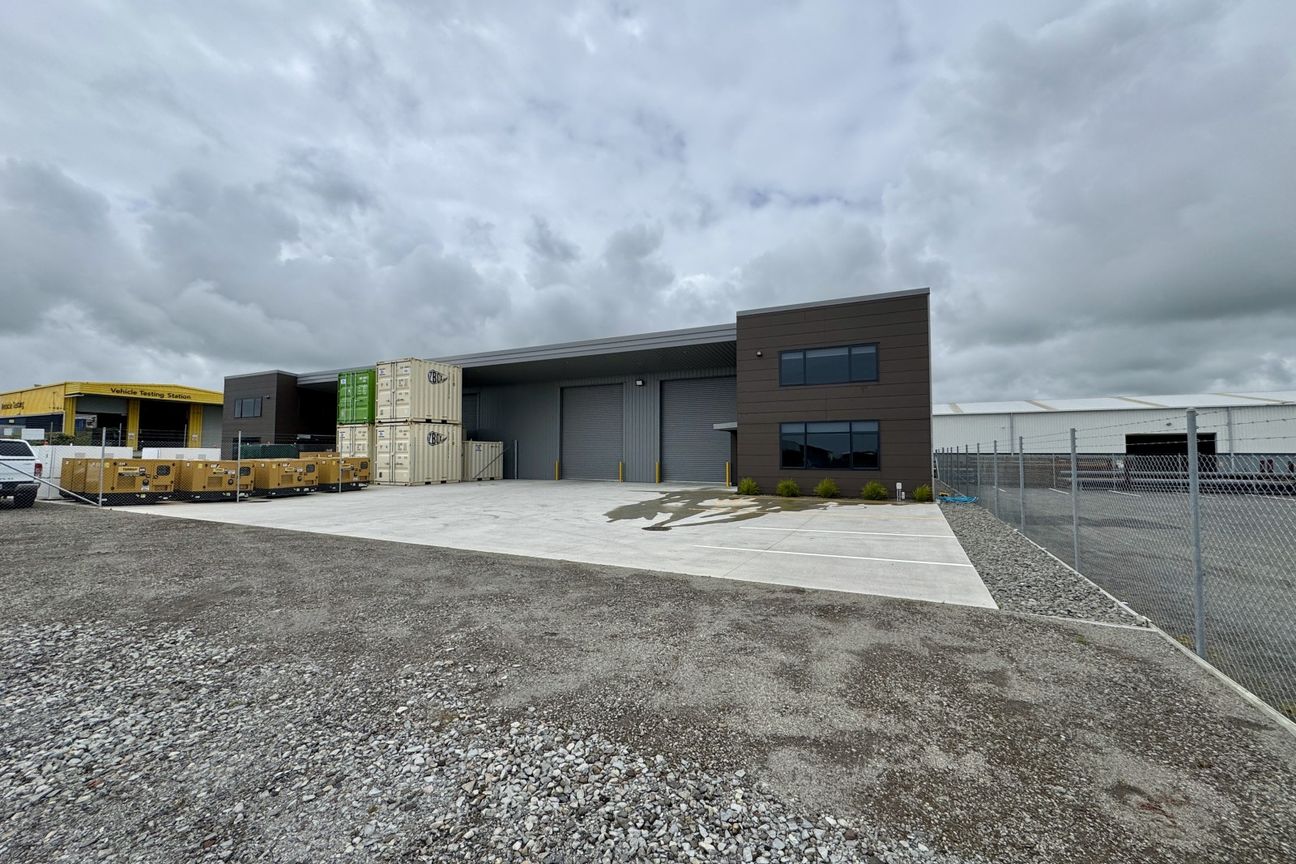 Brand new Bell Block industrial - Aanzicht 2