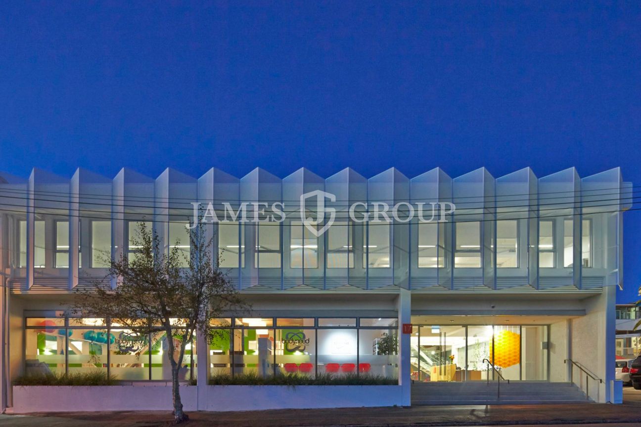 GREY LYNN OFFICE WITH PROFILE - Aanzicht 2