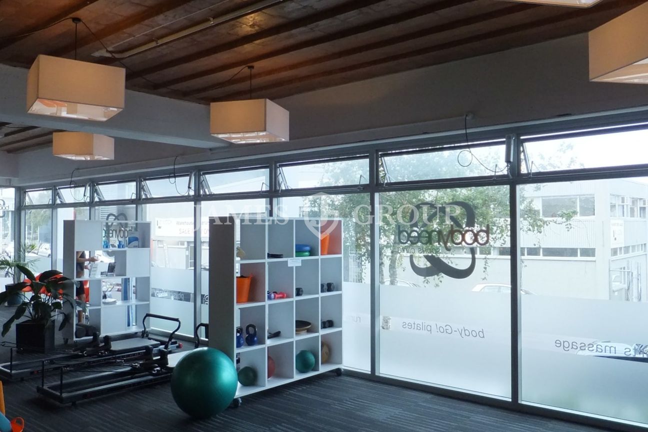GREY LYNN OFFICE WITH PROFILE - Aanzicht 3