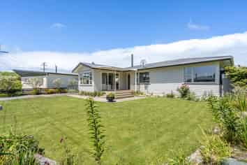 3 Carlyle Street, Tuatapere