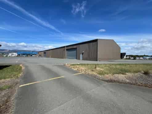 Large 2,179sqm warehouse with 3,000sqm yard