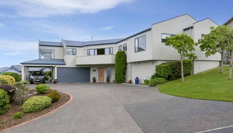 3 Julies Way, Rangatira Park