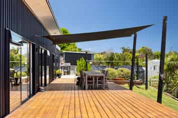 17C Eagles Way, Cable Bay