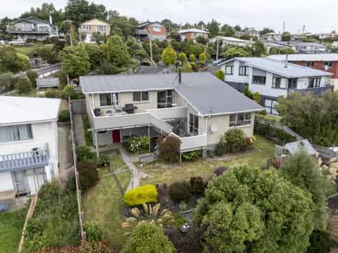 118 Mulford Street, Concord