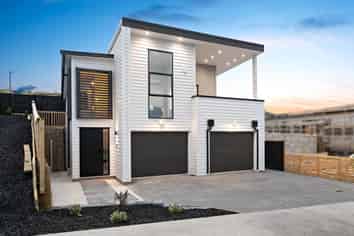 14 Kuhu Way, Silverdale