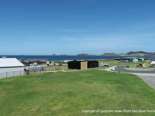 12 Joyce Place, Opito Bay