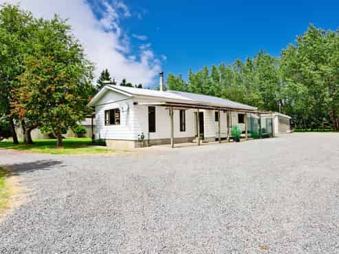 329 Wallacetown Lorneville Highway, Makarewa