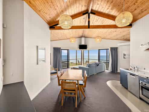 15/685 Karioitahi Road, Waiuku