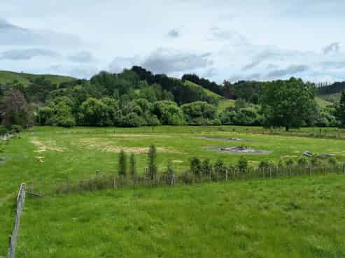 1745B Longbush Road, Gladstone