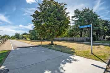 Lots 1,5-7 George Hawkins Way, Martinborough