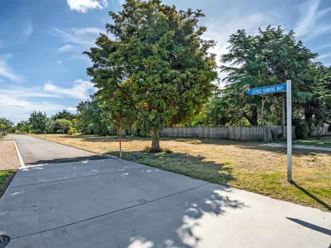 Lots 1,5-7 George Hawkins Way, Martinborough