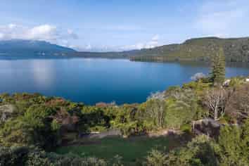18 & 20 Te Toroa Drive, Lake Tarawera