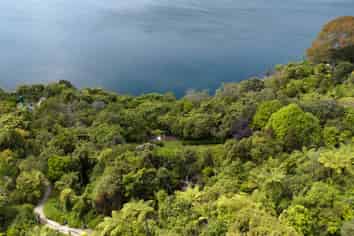 18 & 20 Te Toroa Drive, Lake Tarawera