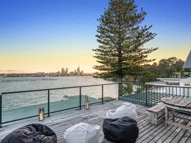 5 Stanley Point Road, Stanley Point, Devonport