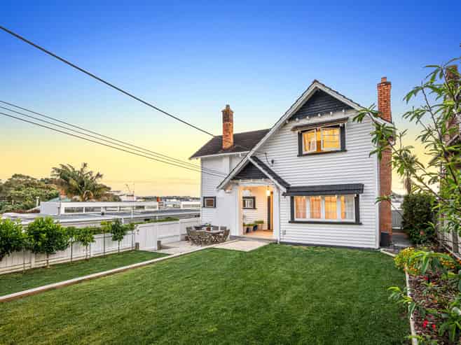 5 Stanley Point Road, Stanley Point, Devonport