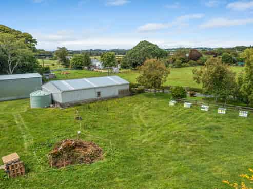 280 Mountain Road, Lepperton