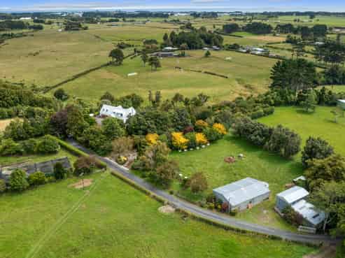 280 Mountain Road, Lepperton