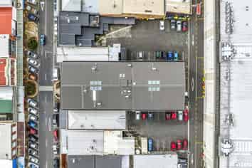 Prime retail position in Pukekohe